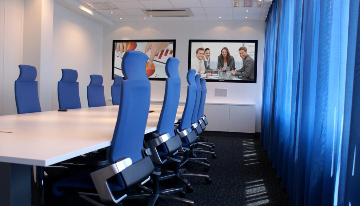 Finding The Right Corporate Meeting Space
